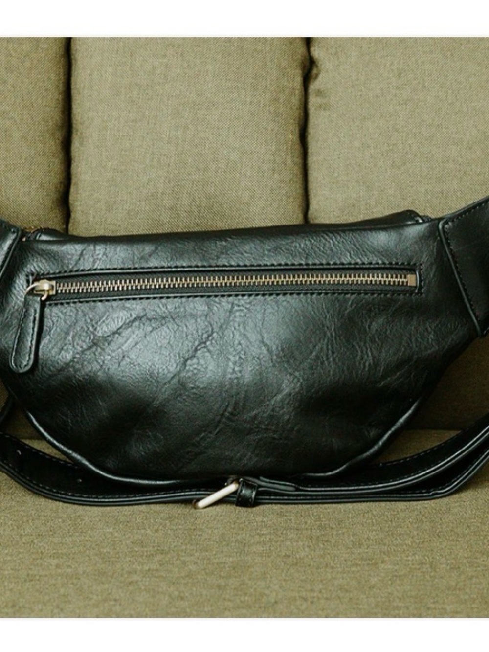 Kindly Camera Bags - The Photographers Fanny Pack Camera Harness - Black - Picture 4 of 11